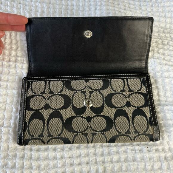 Coach Signature Leather Trim Trifold Full Size Wallet Black - Picture 2 of 7